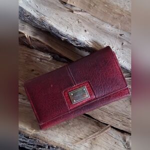 Elegant Red Leather Women's Wallet